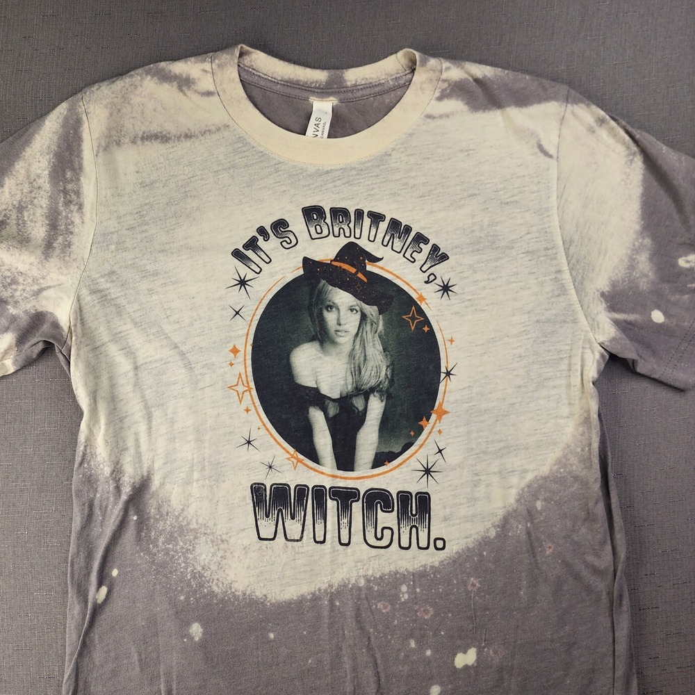 Britney Spears Halloween Its Britney Witch Bleached Graphic T Shirt Gray Medium